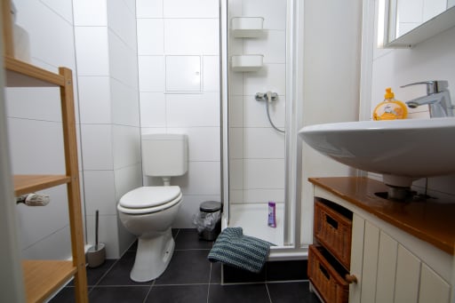 Rent 2 rooms apartment Erfurt | Entire place | Erfurt | Geräumiges & ruhiges Apartment mit top Anbindung | Hominext