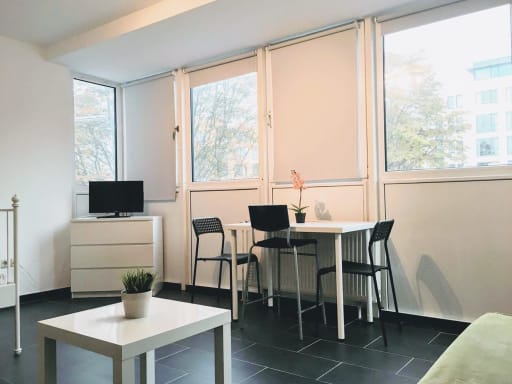 Miete 1 Zimmer Wohnung Dortmund | Ganze Wohnung | Dortmund | Studio Apartment 6 at Schwanenwall | Hominext