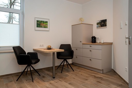 Rent 1 room apartment Warendorf | Entire place | Warendorf | Haus Warnduorp: Wohnen auf Zeit in der Pferdestadt Warendorf für den gehobenen Anspruch (Wohnung 1) | Hominext