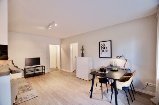 Rent 1 room apartment Kaarst | Entire place | Kaarst | Exlusive Wohnung modern, ruhig und zentral mit Balkon und Blick ins Grüne | Hominext