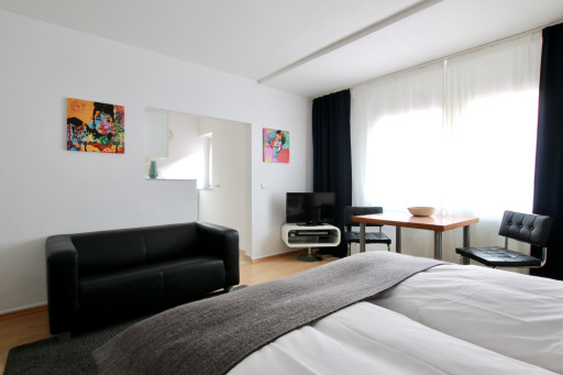 Rent 1 room apartment Köln | Entire place | Köln | Schönes Apartment in top Lage | Hominext