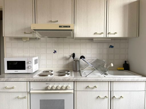 Miete 1 Zimmer Wohnung Osnabrück | Ganze Wohnung | Osnabrück | 3-Bett-Apartment für Monteure | Küche | Hominext