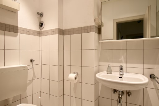 Miete 1 Zimmer Wohnung Köln | Ganze Wohnung | Köln | Modernes Apartment am Rathenauplatz | Hominext