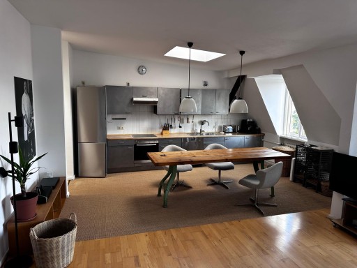 Miete 2 Zimmer Wohnung Berlin | Ganze Wohnung | Berlin | Helle Dachterrassenwohnung in Charlottenburg | Hominext