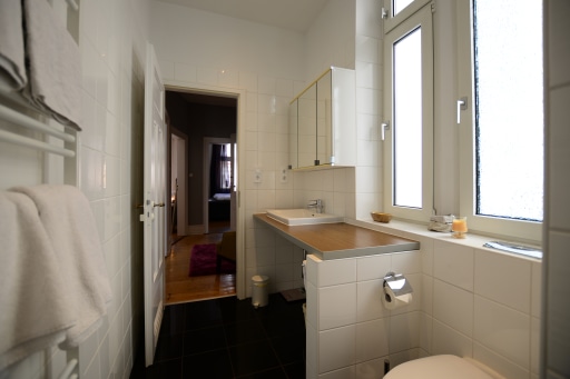 Rent 2 rooms apartment Frankfurt am Main | Entire place | Frankfurt am Main | Design-Studio | Hominext