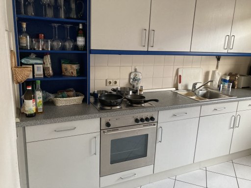 Rent 1 room apartment Köln | Entire place | Köln | Schöne 3 Zimmer Altbauwhg. mit Balkon in Nippes | Hominext