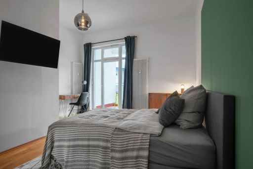 Miete 5 Zimmer Wohnung Frankfurt am Main | Studio | Frankfurt am Main | Helles und großes Zimmer in einem Co-Living-Apartment in Frankfurt