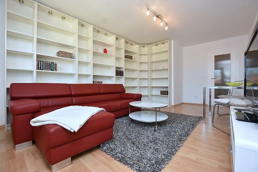 Miete 1 Zimmer Wohnung Stuttgart | Ganze Wohnung | Stuttgart | Modern möbliert, perfekte zentrale Lage und Balkon mit Blick über Stuttgart