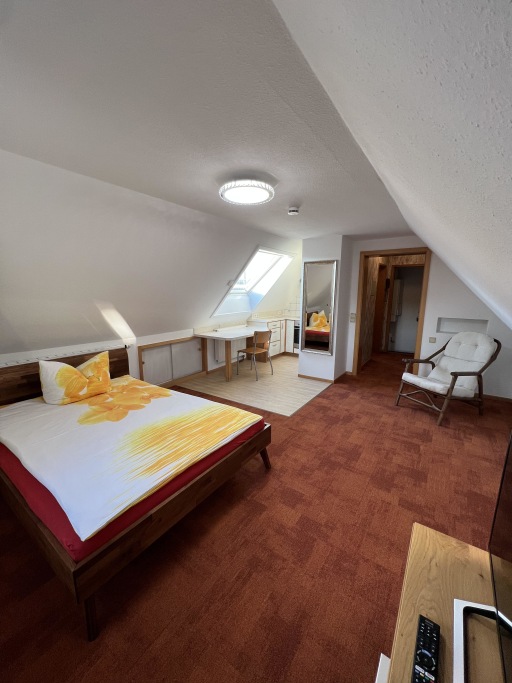 Miete 1 Zimmer Wohnung Friedrichshafen | Ganze Wohnung | Friedrichshafen | Gemütliches und ruhiges Studio-Loft-Apartment | Hominext