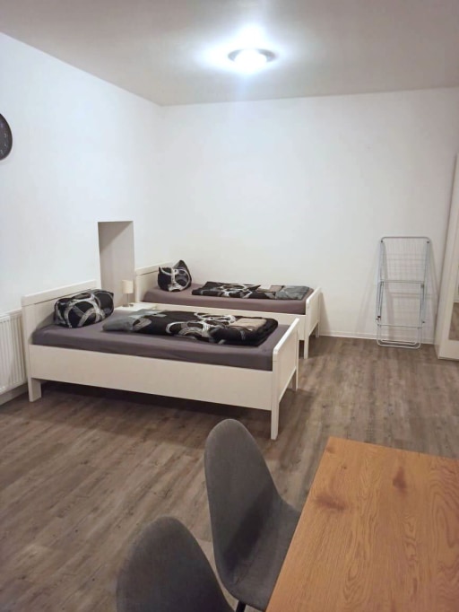 Rent 1 room apartment Marl | Entire place | Marl | Schöne 4-Bett-Studios für Installateure | Hominext