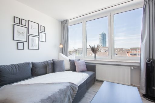 Rent 1 room apartment Düsseldorf | Entire place | Düsseldorf | *****Wohnen über den Dächern von Düsseldorf***** | Hominext