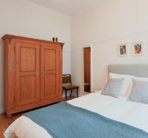 Rent 1 room apartment Berlin | Entire place | Berlin | Stylische 2-Zimmer Wohnung mit Loggia im Herzen Charlottenburg's | Hominext