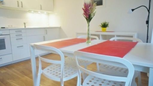 Rent 1 room apartment Berlin | Entire place | Berlin | Altbauwohnung mitten im Geschehen