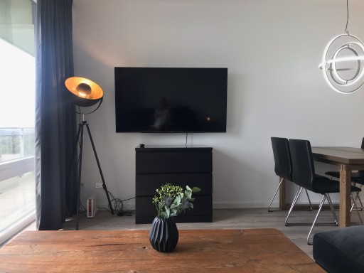 Rent 1 room apartment Köln | Entire place | Köln | Top sanierte Wohnung über den Dächern von Köln Junkersdorf | Hominext