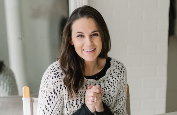 How Ashley Holt Manages Her Business As A Cake Artist Honeybook How Ashley Holt Manages Her Business As A Cake Artist Honeybook