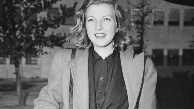 gellhorn-alone-circa-1940-3754159