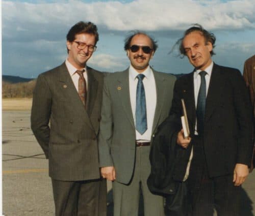 m-j-moore-l-and-elie-wiesel-r-in-1990-e1509755562103-3770295