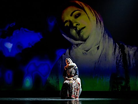 Ismét a Müpában A hűtlen feleség