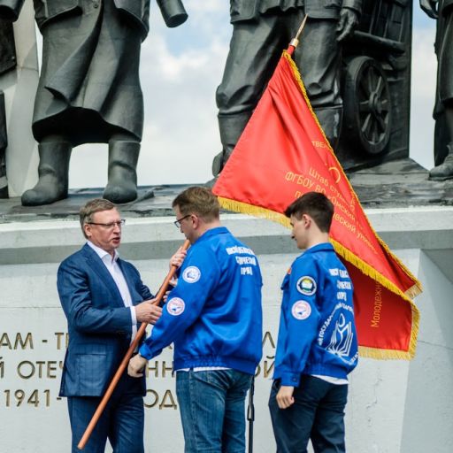 Знамена Омского областного студенческого отряда Открытие третьего трудового семестра 2019 года.