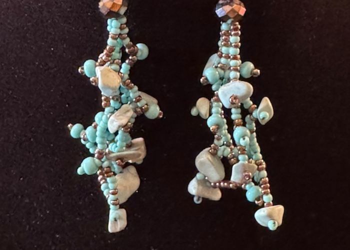 picture of Beaded Earrings (Blue)