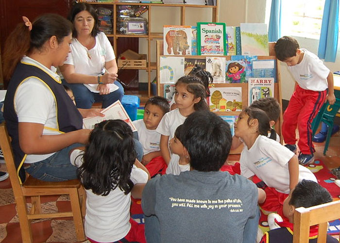 teacher reading to children