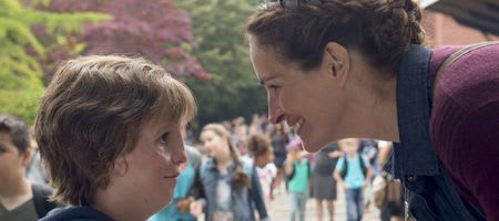 Auggie's Mom reassures him that choosing kindness is the right choice. Treacher Collins syndrome Julia Roberts School bully