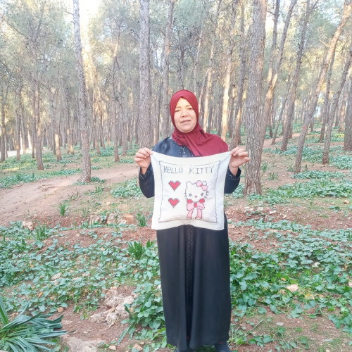  None  Red, Pink Morocco