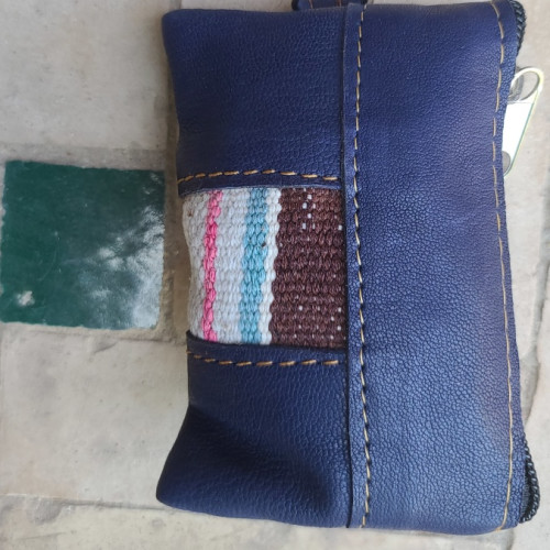   small bag thread and leather Colored Morocco