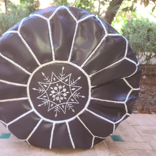  Pouf leather and Sabra silk Brown, White Morocco