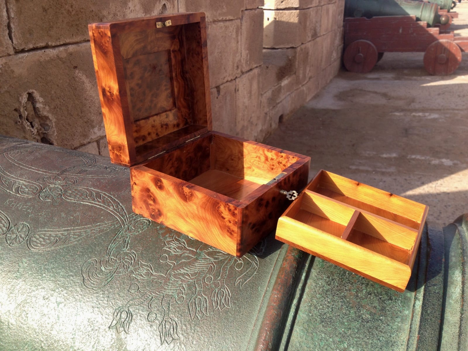  Box Thuja Wood White Morocco