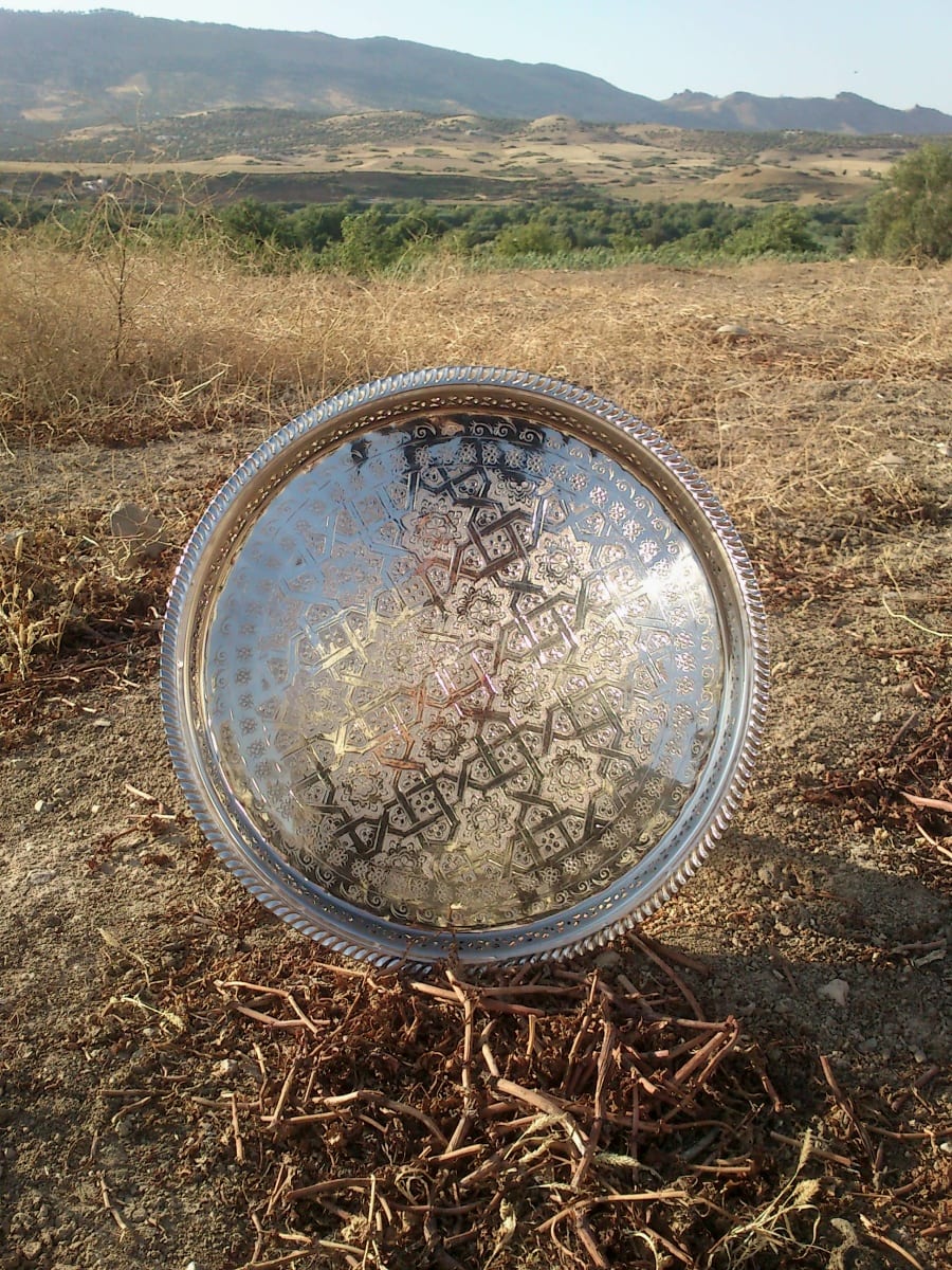 Plate