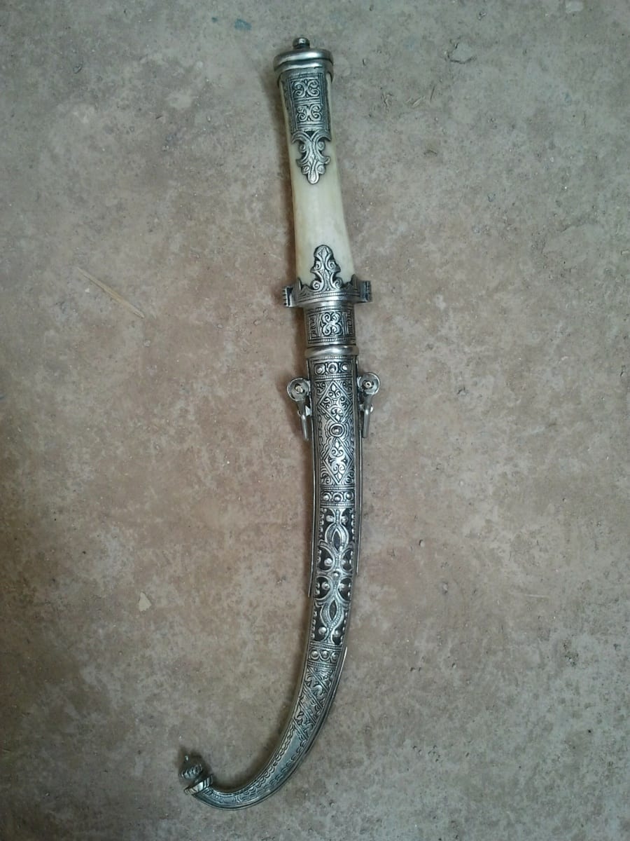 Traditional Dagger