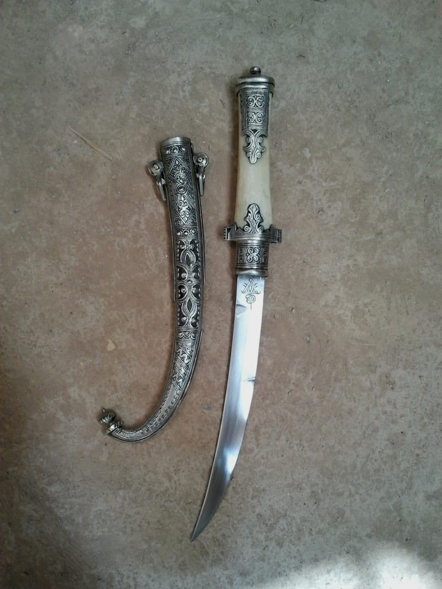 Traditional Dagger