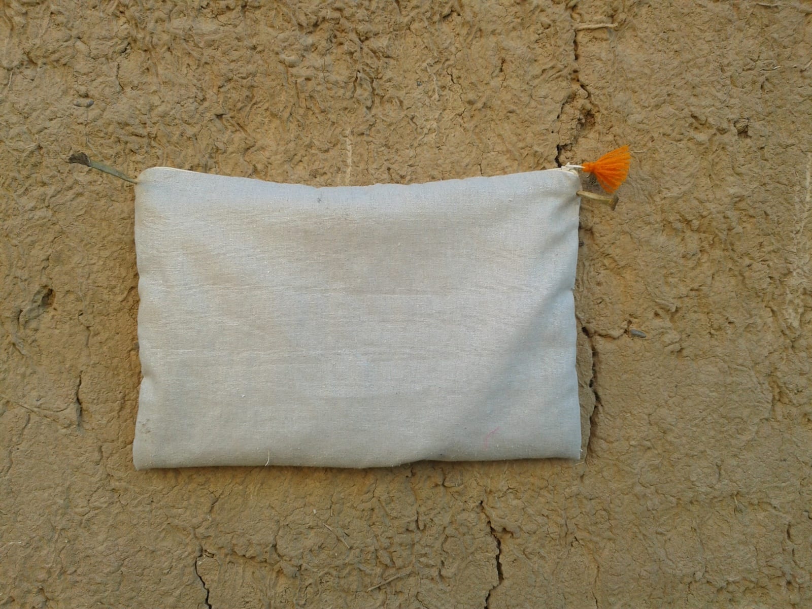  Bag Rayon Fabric and Wool Thread Colored Morocco