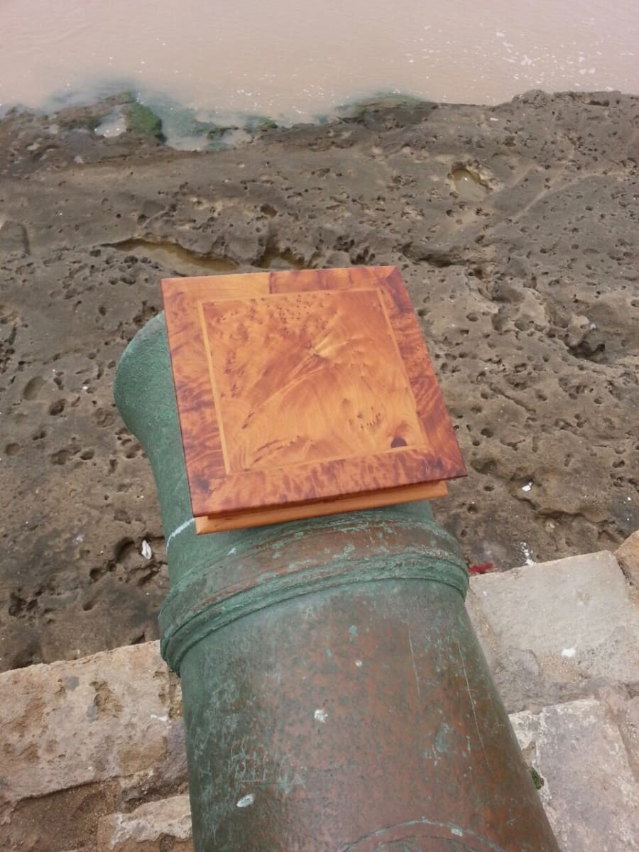  Four Chamber Box Thuja Wood Brown Morocco