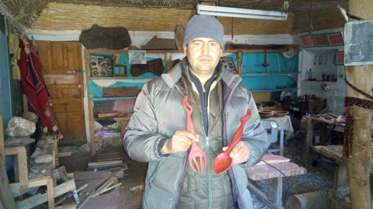  Hand Carved Set Juniper Wood Orange Morocco
