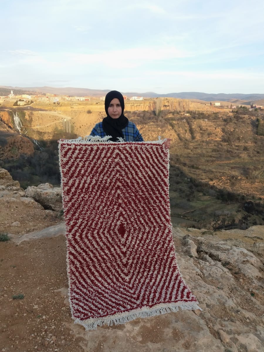  Pile Knot  Red, White Morocco