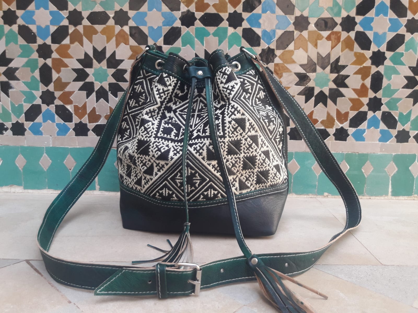  bag leather and Sabra silk Green, Black Morocco