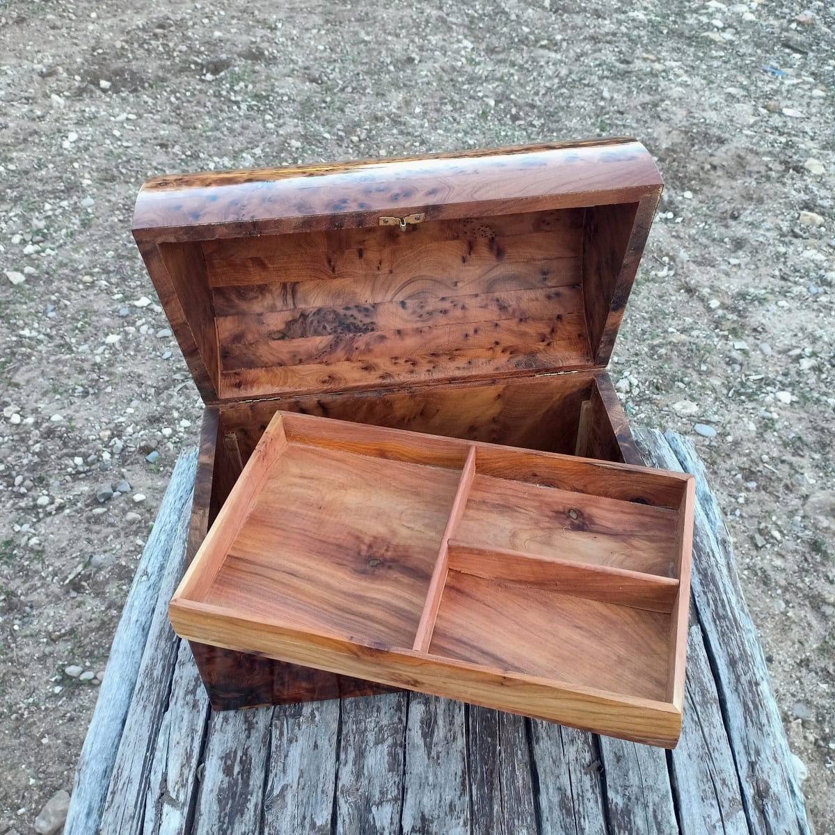  Box Thuja Wood and Juniper Root  White Morocco