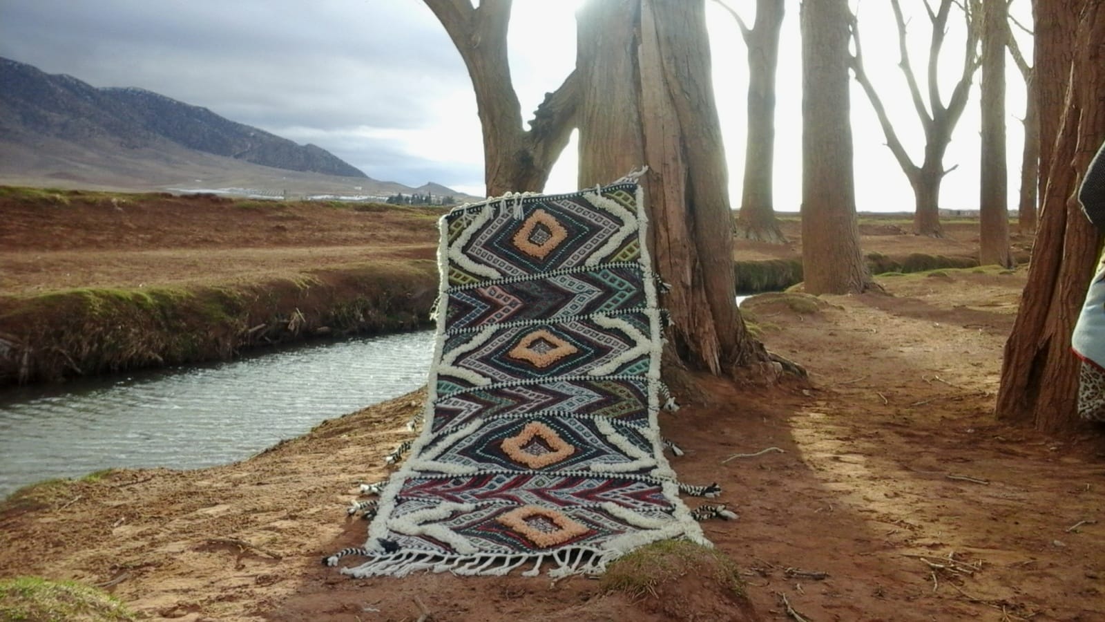 Flat Weave Pile Knot Mix