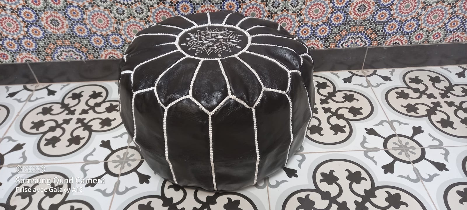  Pouf leather and Sabra silk Black, White Morocco
