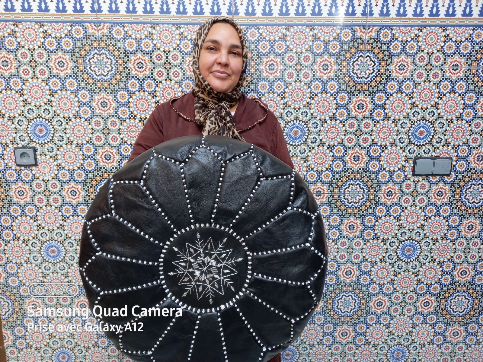  Pouf leather and Sabra silk Black, White Morocco