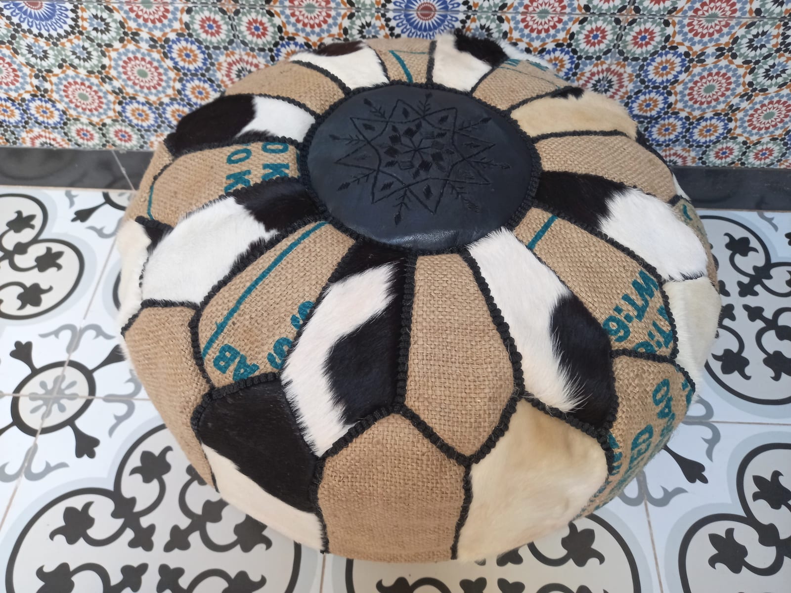  Pouf leather and Sabra silk Brown, Black Morocco