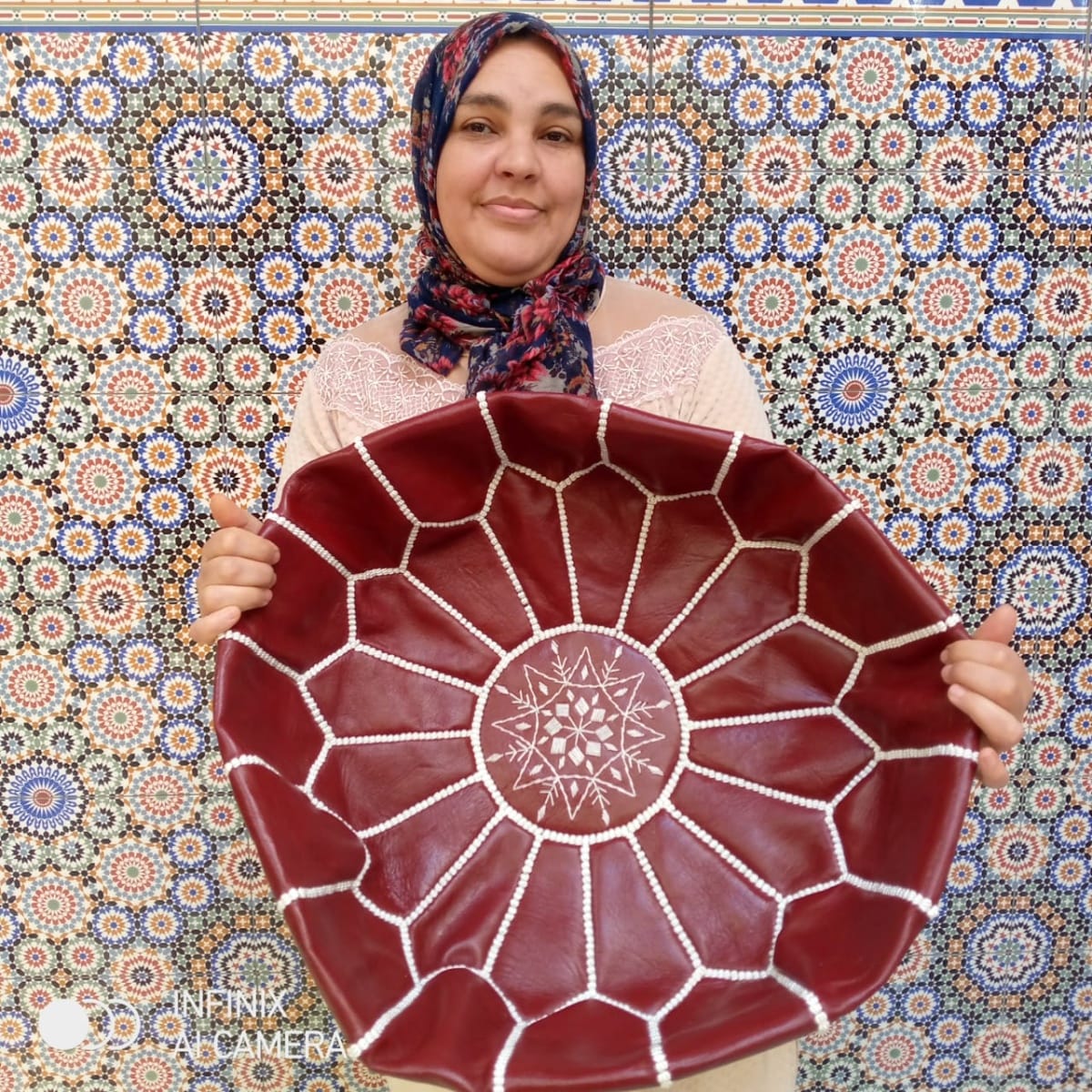  Pouf leather and Sabra silk Red, White Morocco