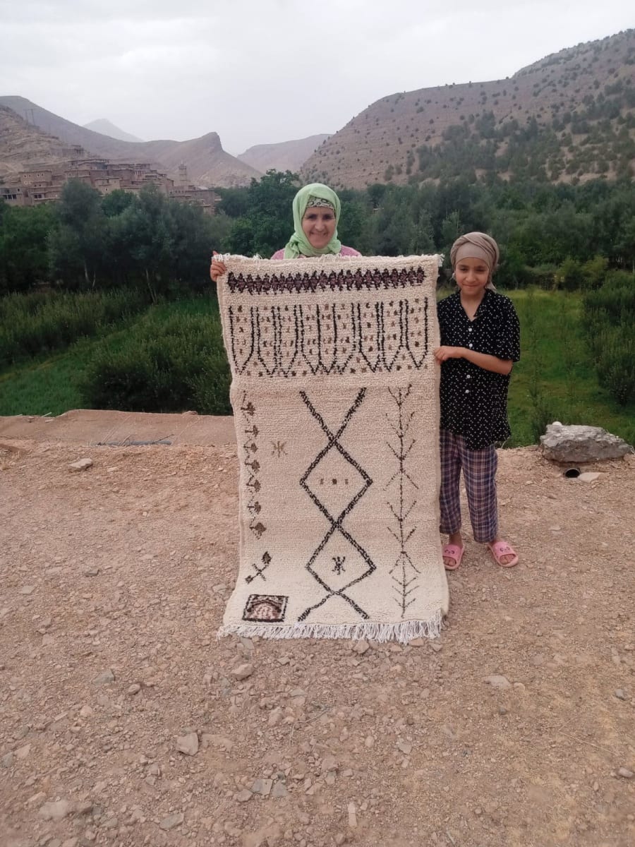  Rug  Black, White Morocco