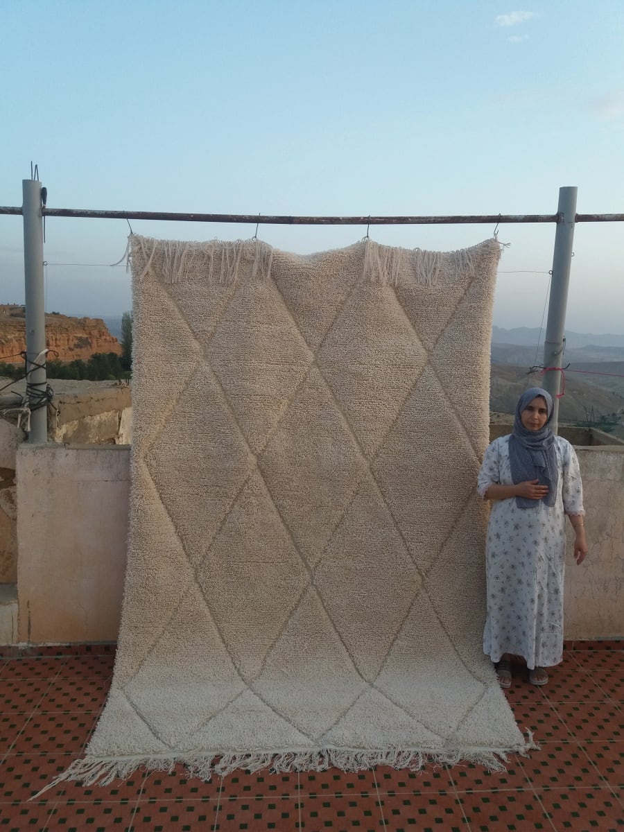  Pile Knot  White Morocco