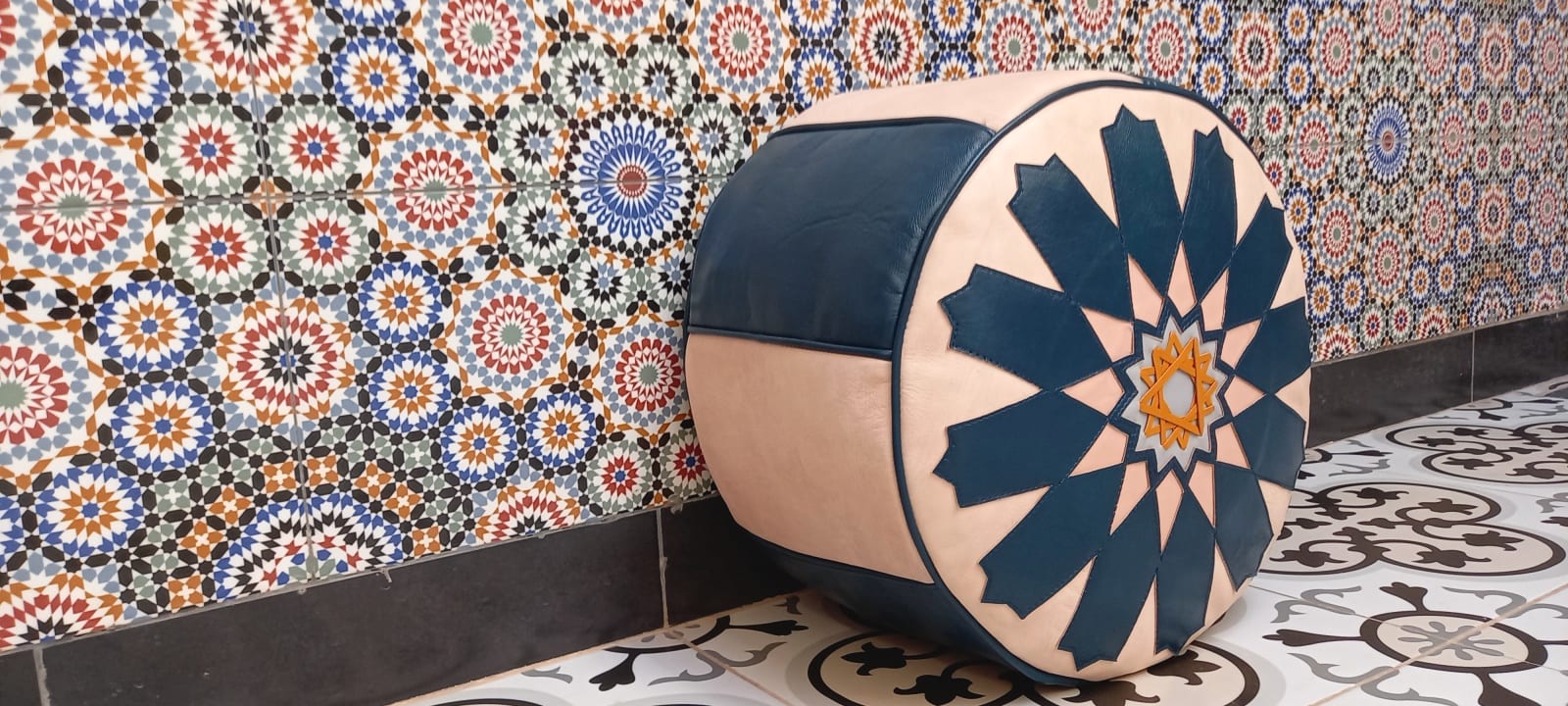  Pouf leather Colored Morocco