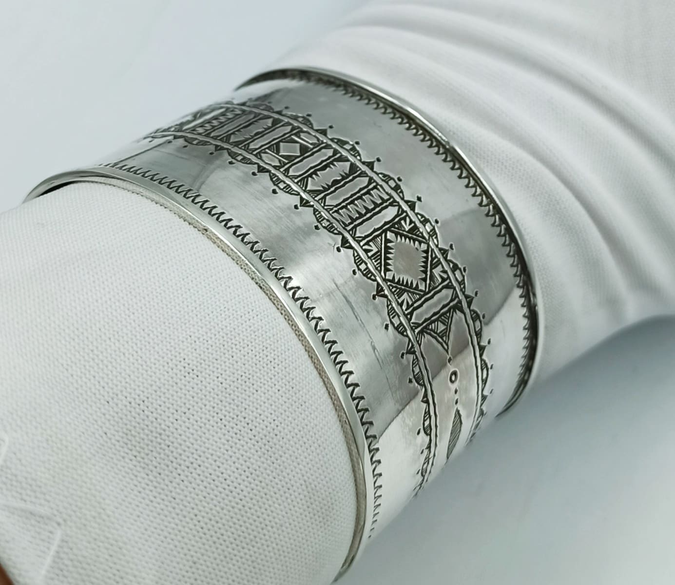  Bracelet 800 Tiznit Silver Black, White Morocco