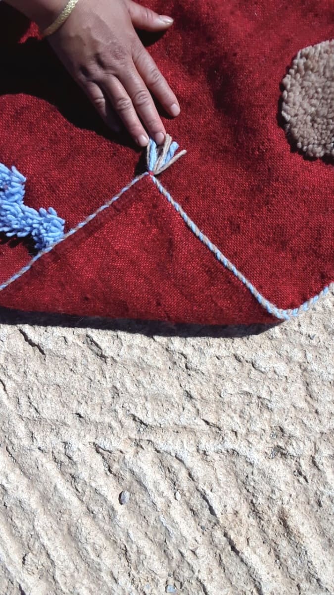 Pillow of wool