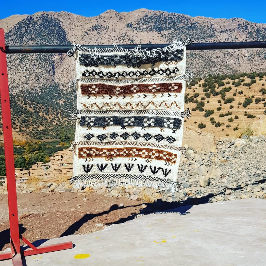  Beni Ourain Rug Wool  and Thread Colored Morocco